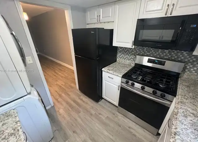 Property at 6877 NW 30th St #5, Sunrise, FL, 33313, 2 beds, 2 baths, [object Object]