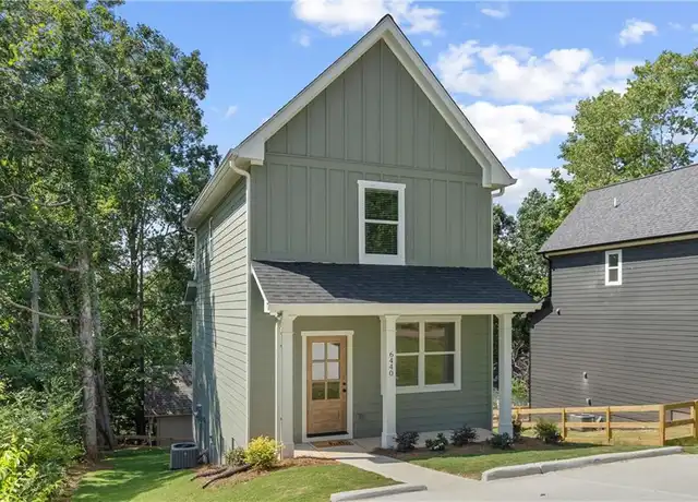 Property at 6440 Bonanza Trl, Gainesville, GA, 30506, 2 beds, 2.5 baths, [object Object]