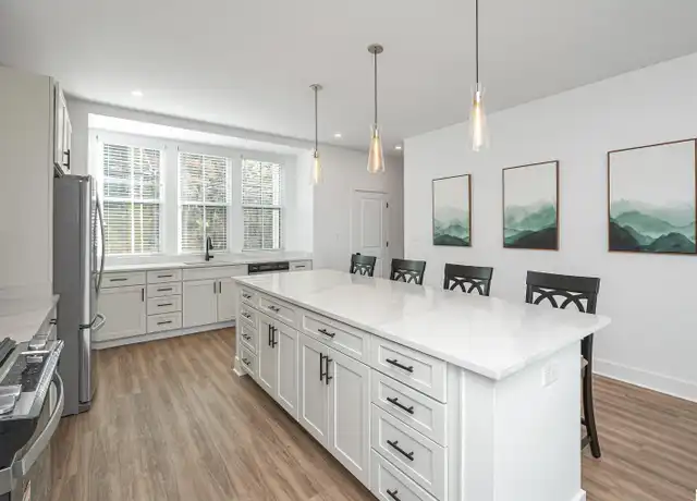 Property at 2456 18th St S Unit 2456, Homewood, AL, 35209, 2 beds, 2.5 baths, [object Object]