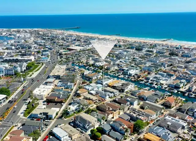 Property at 504 35th St Unit A, Newport Beach, CA, 92663, 3 beds, 2 baths, [object Object]