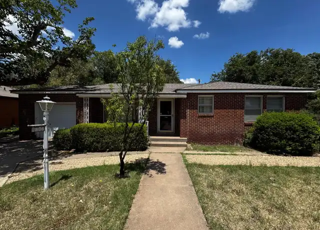 Property at 3806 23rd St, Lubbock, TX, 79410, 2 beds, 1 bath, [object Object]