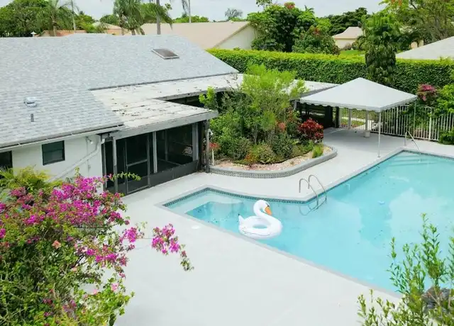 Property at 2845 Riviera Dr, Delray Beach, FL, 33445, 3 beds, 3.5 baths, [object Object]