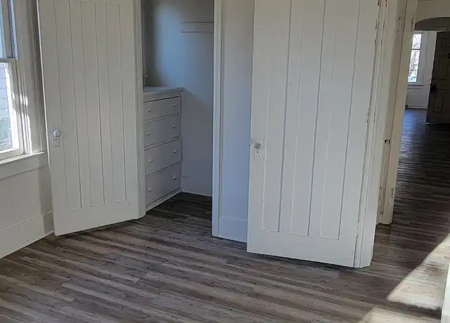 Property at 146 8th St Unit 3, Idaho Falls, ID, 83401, 2 beds, 1 bath, [object Object]