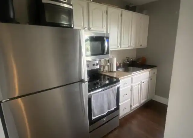 Property at 420 Walnut ST, Greensburg, PA, 15601, 1 bed, 1 bath, [object Object]