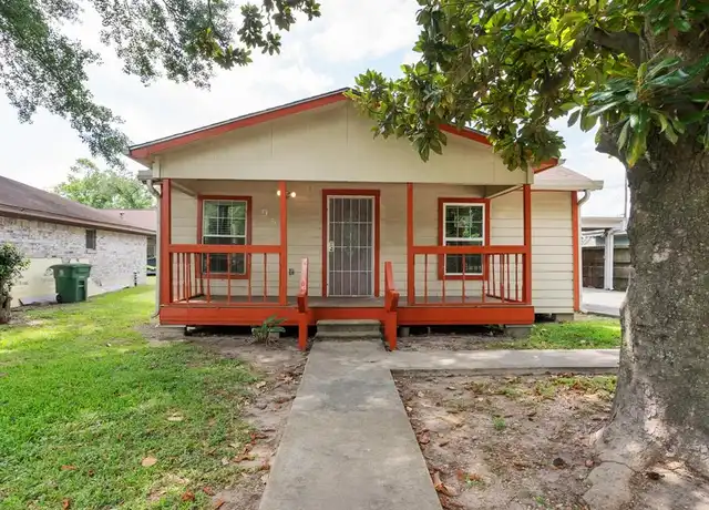Property at 954 Ringold St, Houston, TX, 77088, 3 beds, 2 baths, [object Object]