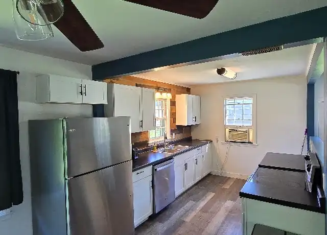 Property at 1116 2nd St S, Moorhead, MN, 56560, 4 beds, 2 baths, [object Object]