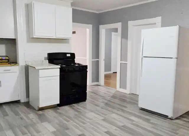 Property at 348 Fairmount St Unit 3, Fitchburg, MA, 01420, 3 beds, 1 bath, [object Object]