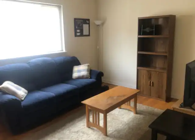 Property at 3025 Monument Ave Unit E3, Richmond, VA, 23221, 1 bed, 1 bath, [object Object]