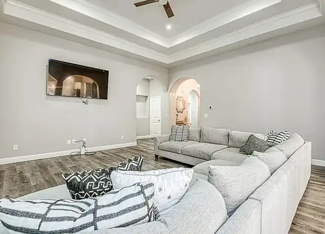 Property at 2156 Antonio Ave, Clovis, CA, 93611, 5 beds, 3 baths, [object Object]
