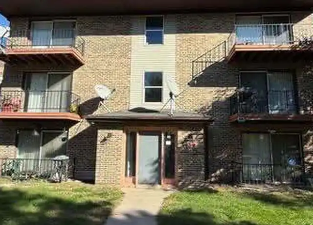 Property at 639 Jeffery Ave Unit 3N, Calumet City, IL, 60409, 2 beds, 1 bath, [object Object]