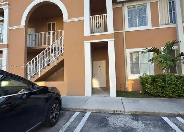 Property at 17720 NW 73rd Ave #107, Hialeah, FL, 33015, 2 beds, 2 baths, [object Object]