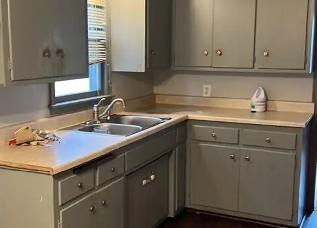 Property at 782 Jenks Ave, Saint Paul, MN, 55106, 3 beds, 1 bath, [object Object]