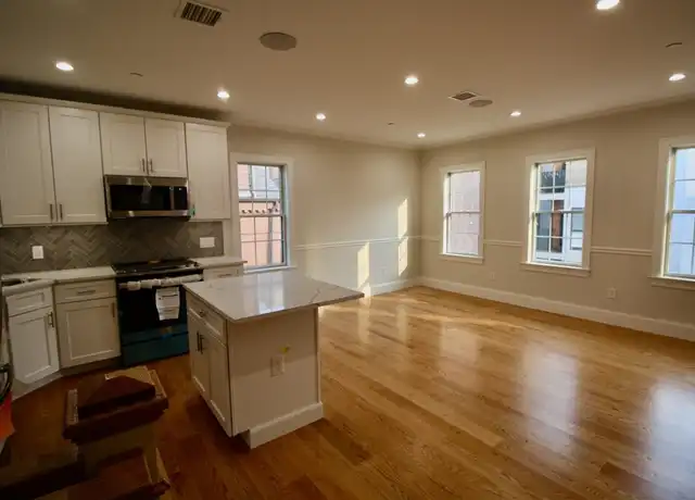 Property at 276 Athens St Unit PH, Boston, MA, 02127, 3 beds, 3 baths, [object Object]