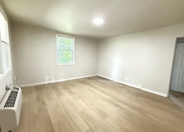 Property at 3131 Conner Dr Unit DRIVE7, Knoxville, TN, 37918, 2 beds, 1 bath, [object Object]