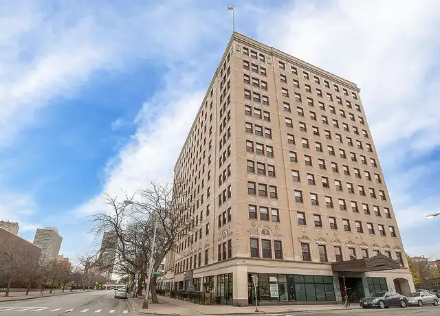 Property at Ivy at Piccadilly - 5107 S Blackstone Ave, Chicago, IL, 60615, 1-2 bed, 1-2 bath, [object Object]