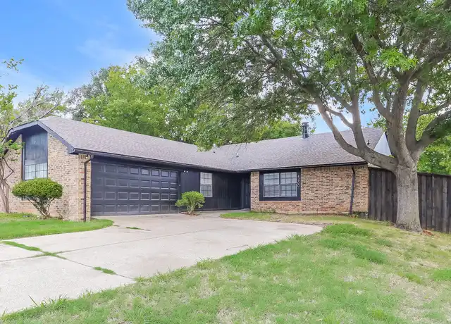 Property at 4200 Cranbrook Dr, Arlington, TX, 76016, 5 beds, 2 baths, [object Object]