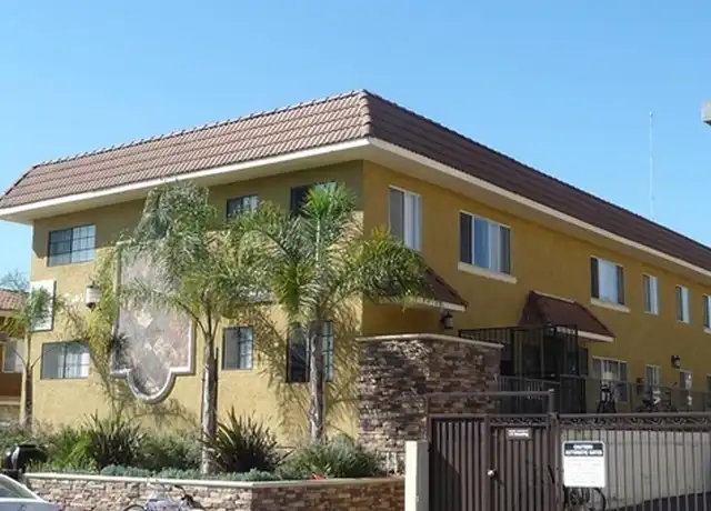 Property at 3029 Shrine Pl Unit 5, Los Angeles, CA, 90007, 2 beds, 2 baths, [object Object]