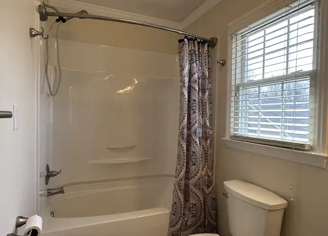 Property at 328 Brookside Ct, Kernersville, NC, 27284, 3 beds, 2.5 baths, [object Object]
