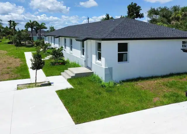 Property at 260 Rotonda Blvd W #3, Rotonda West, FL, 33947, 3 beds, 2 baths, [object Object]