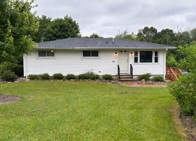 Property at 22 Flag Marsh Rd, Guilford, CT, 06437, 3 beds, 1 bath, [object Object]
