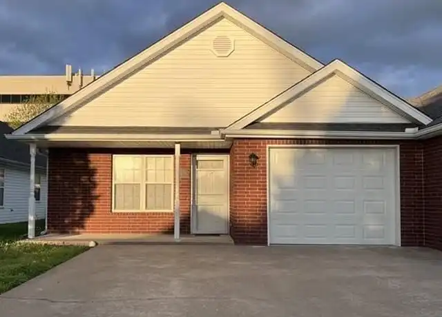 Property at 3133 S Tyler Ave, Joplin, MO, 64804, 3 beds, 2 baths, [object Object]