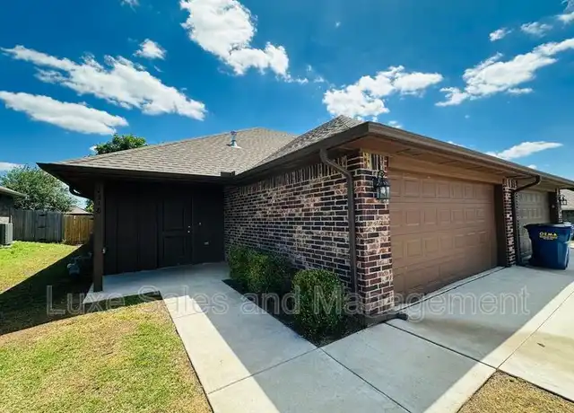 Property at 1318 E Cavanaugh St, El Reno, OK, 73036, 3 beds, 2 baths, [object Object]