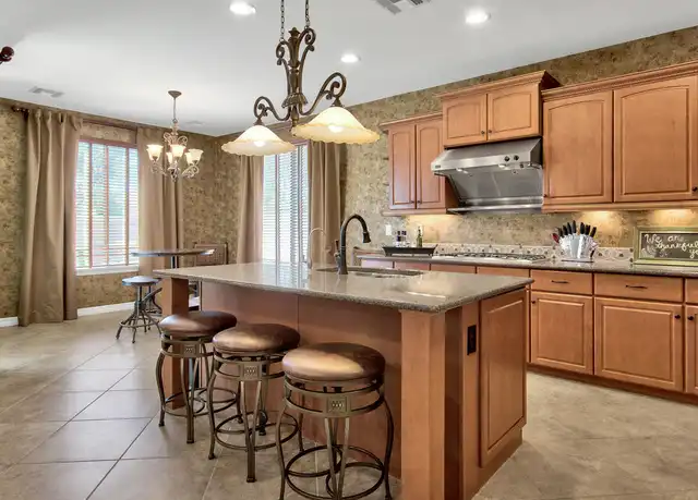 Property at 5475 S Cardinal St, Gilbert, AZ, 85298, 4 beds, 2.5 baths, [object Object]