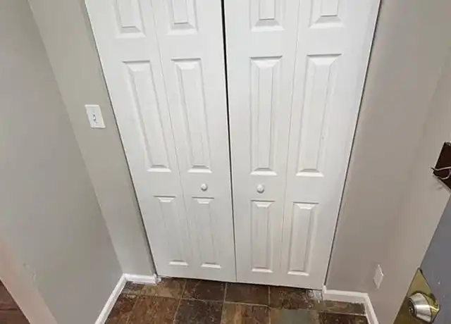 Property at 16100 Burt Rd Unit Lower, Detroit, MI, 48219, 2 beds, 2 baths, [object Object]