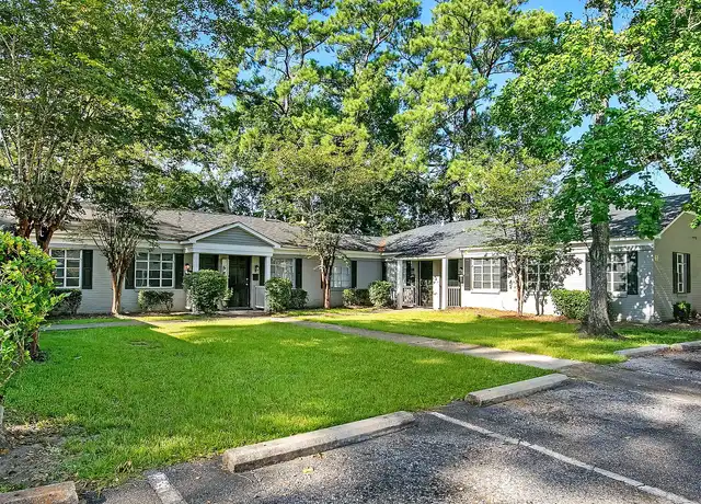 Property at The Grande at Brookley - 1601 Neshota Dr, Mobile, AL, 36605, 2-3 beds, 1 bath, [object Object]