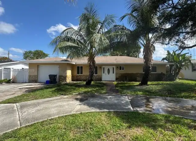Property at 2731 Cambridge Rd, Lake Worth, FL, 33462, 4 beds, 2 baths, [object Object]