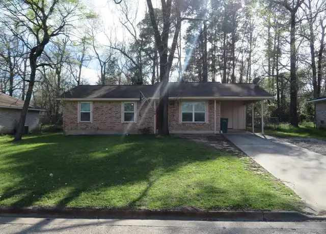 Property at 109 Laurie Ln, Willis, TX, 77378, 3 beds, 1.5 baths, [object Object]