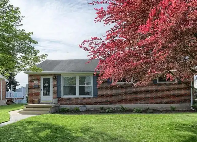 Property at 1648 E Caracas Ave, Hershey, PA, 17033, 3 beds, 2 baths, [object Object]
