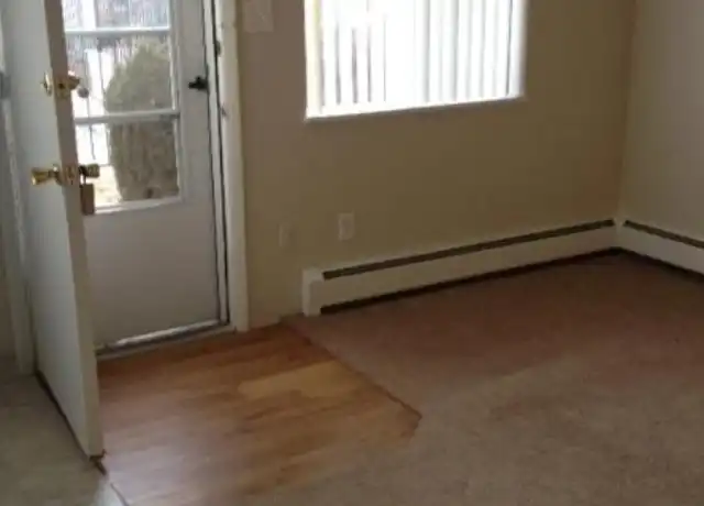 Property at 3618 E Uintah St, Colorado Springs, CO, 80909, 1 bed, 1 bath, [object Object]
