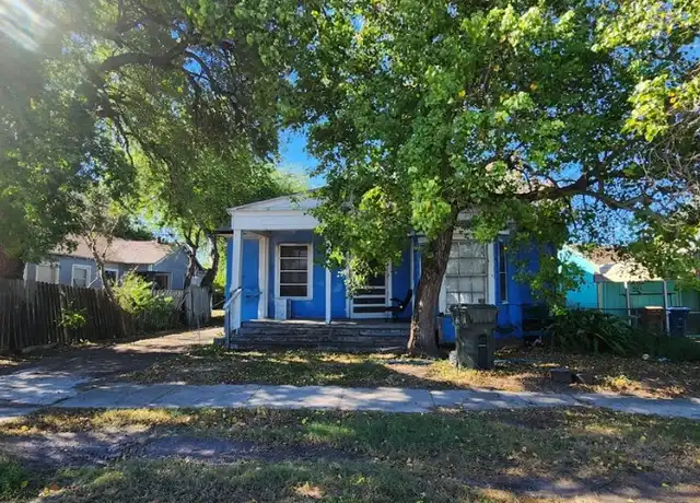 Property at 1613 18th St Unit FR, Corpus Christi, TX, 78404, 1 bed, 1 bath, [object Object]