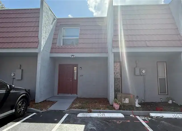 Property at 1019 W Sumner St, Kissimmee, FL, 34741, 2 beds, 1.5 baths, [object Object]