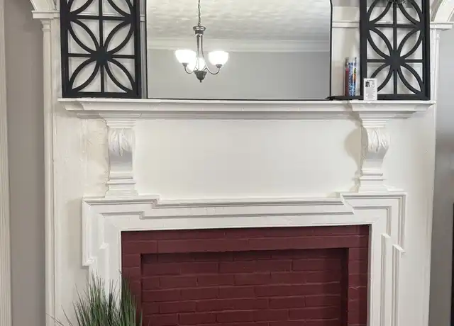 Property at 60 Summit St Unit 1L, Pawtucket, RI, 02860, 1 bed, 1 bath, [object Object]