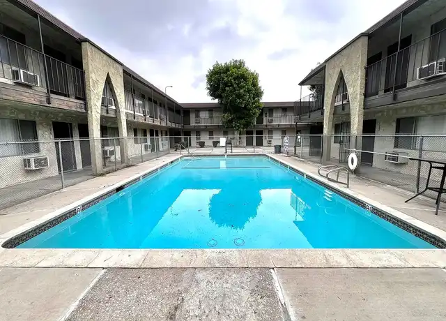 Property at Arrowhead Commons - 3943 N H St, San Bernardino, CA, 92407, 1 bed, 1 bath, [object Object]