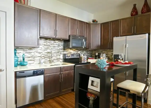 Property at 1330 Montrose Blvd, Houston, TX, 77019, 1 bed, 1 bath, [object Object]