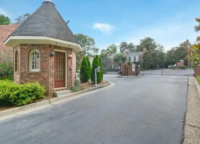 Property at 16 Jefferson Hill Pl NE Unit 16, Atlanta, GA, 30342, 2 beds, 2.5 baths, [object Object]