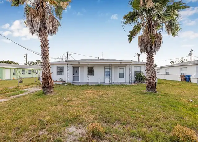 Property at 30 Lynn Way, Madeira Beach, FL, 33708, 1 bed, 1 bath, [object Object]