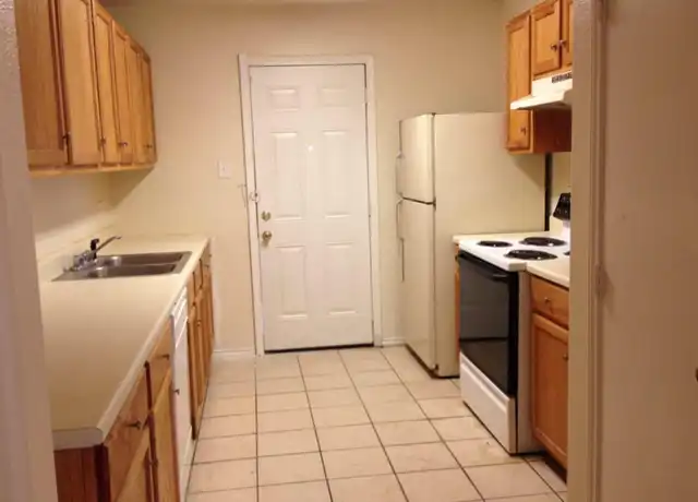 Property at 7533 Oak Chase, San Antonio, TX, 78239, 3 beds, 2 baths, [object Object]