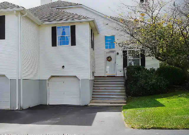 Property at 44 Racquet Rd, Wall Township, NJ, 07719, 2 beds, 3 baths, [object Object]