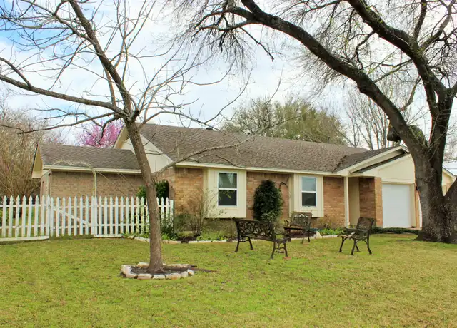 Property at 317 N Mechanic St Unit 1, Bellville, TX, 77418, 3 beds, 2 baths, [object Object]