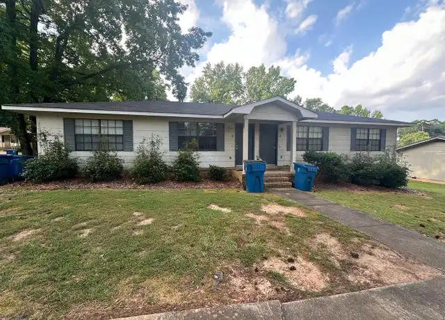 Property at 215 Parris St SE Apt 3, Jacksonville, AL, 36265, 2 beds, 1 bath, [object Object]
