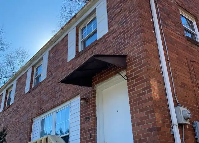 Property at 910 Frey Rd, Penn Hills, PA, 15235, 3 beds, 1 bath, [object Object]