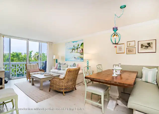 Property at 227 Brazilian Ave #210, Palm Beach, FL, 33480, 1 bed, 1 bath, [object Object]