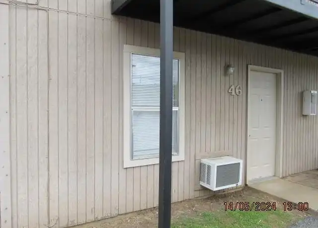Property at 1313 McNutt Rd, Conway, AR, 72034, 1 bed, 1 bath, [object Object]