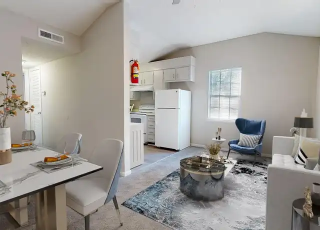Property at Ridge View Apartments - 5100 36th Ave E, Tuscaloosa, AL, 35405, 1-2 bed, 1 bath, [object Object]