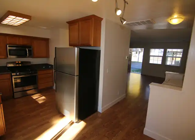 Property at 1014 Glenwood Way, South Lake Tahoe, CA, 96150, 2 beds, 2 baths, [object Object]