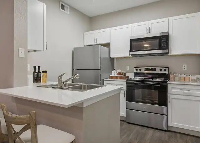 Property at Museo - 11266 Taylor Draper Ln, Austin, TX, 78759, 1-2 bed, 1-2 bath, [object Object]
